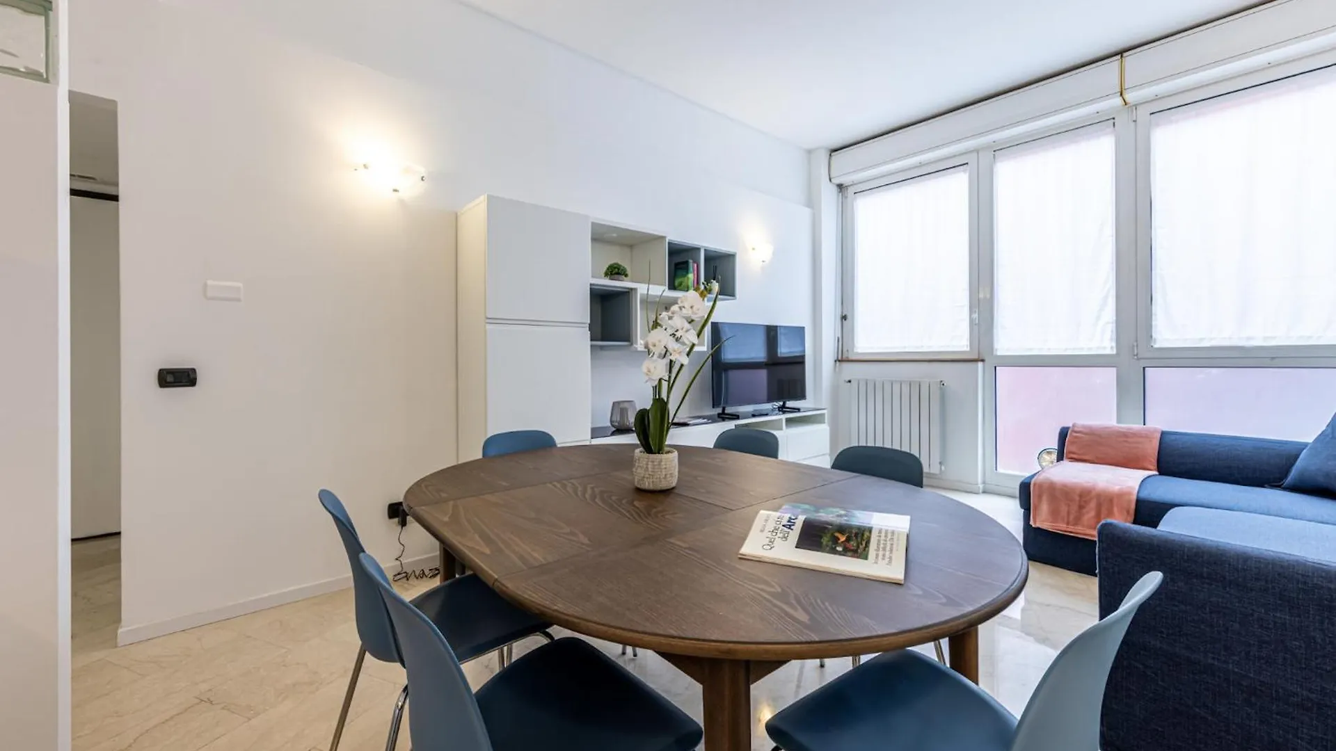 Kiki Apartment Milan Italy