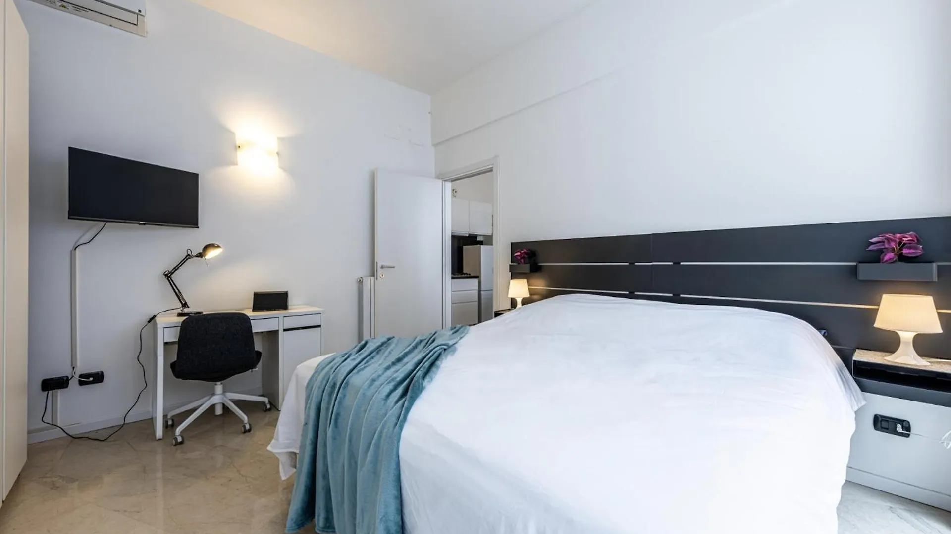 Kiki Apartment Milan